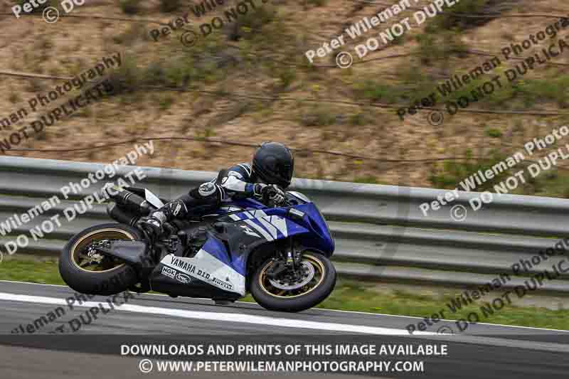 cadwell no limits trackday;cadwell park;cadwell park photographs;cadwell trackday photographs;enduro digital images;event digital images;eventdigitalimages;navarra;no limits trackdays;peter wileman photography;racing digital images;trackday digital images;trackday photos